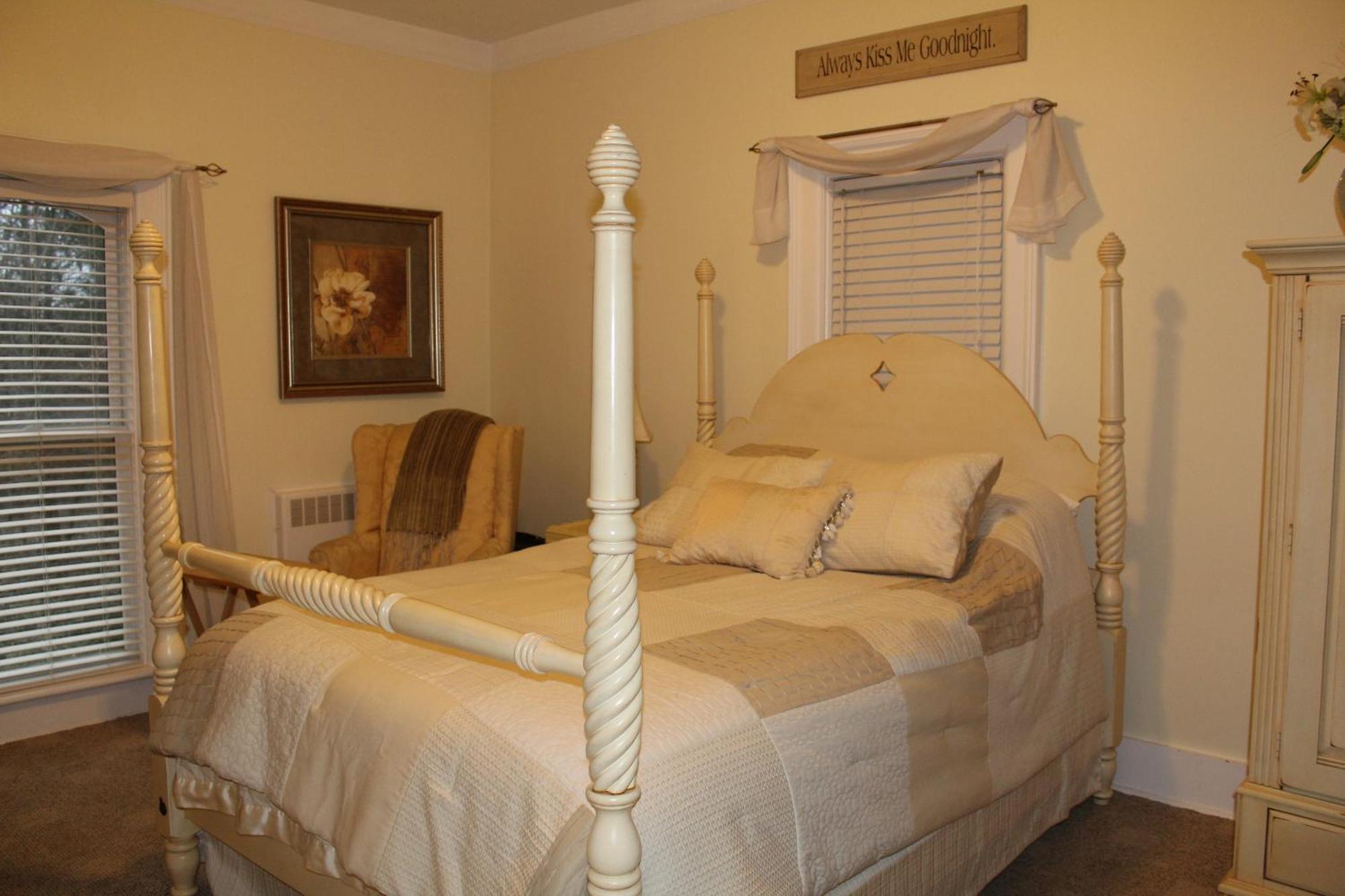Monroe Manor Inn South Haven Rum bild